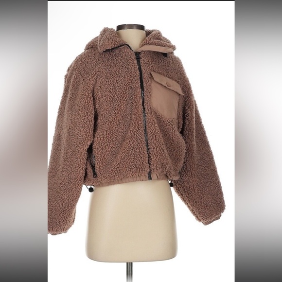 For The Republic women Tan Sherpa Puffer Jacket - Picture 9 of 9